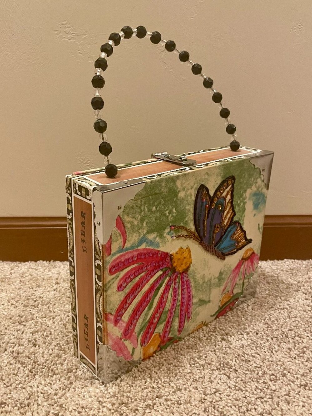 BRAND NEW Cigar Box Purse with Flowers and Butterfly